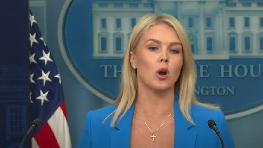 Karoline Leavitt가 Trump에서 도망치자 쥐들은 침몰하는 배에서 도망칩니다.
